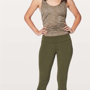 Lululemon align crop 21” in dark olive. NWT size 12